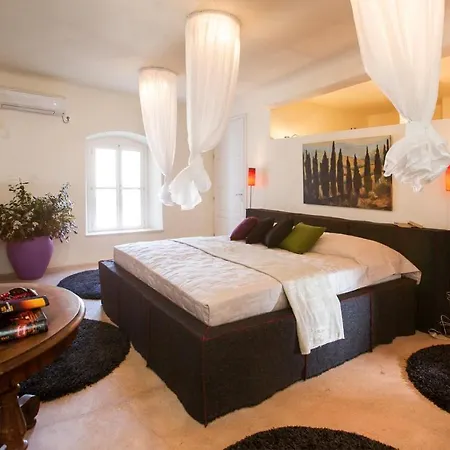 Villa Jelsa Sleeps 8 Pool Air Con Wifi Jelsa (Hvar)